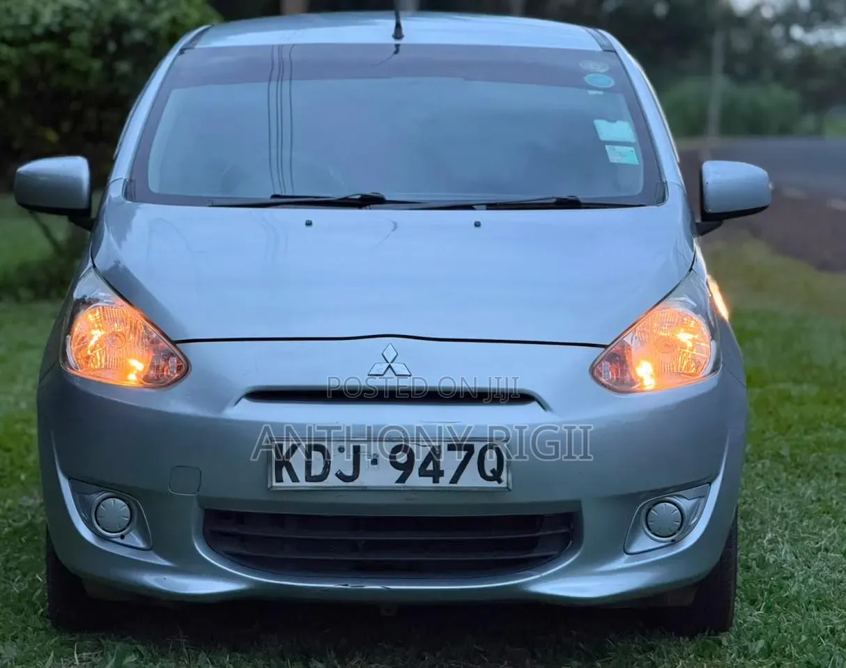 Mitsubishi Mirage 2015 Silver