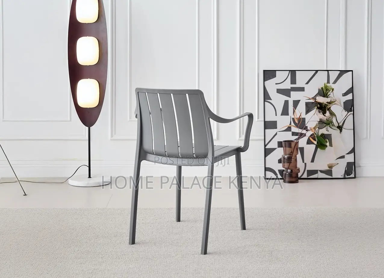 Plastic Chair: Sturdy Design Lightweight Plastic Chair