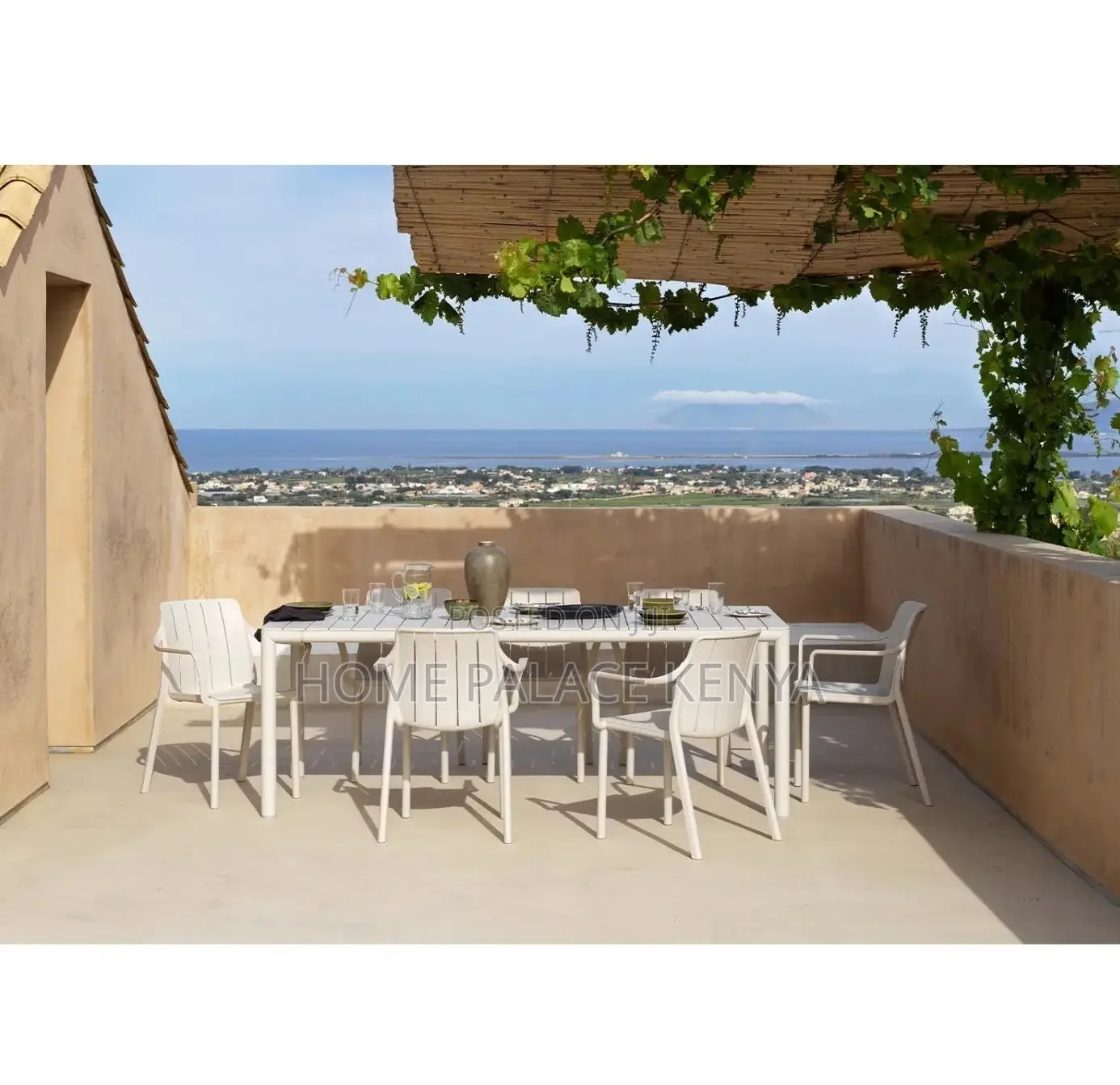 Plastic Chair: Sturdy Design Lightweight Plastic Chair