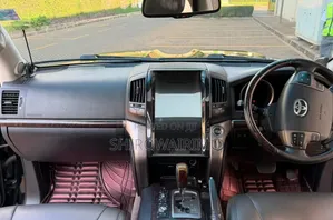 Toyota Land Cruiser 2010 Matt Black