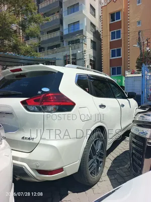 Nissan X-Trail 2019 White