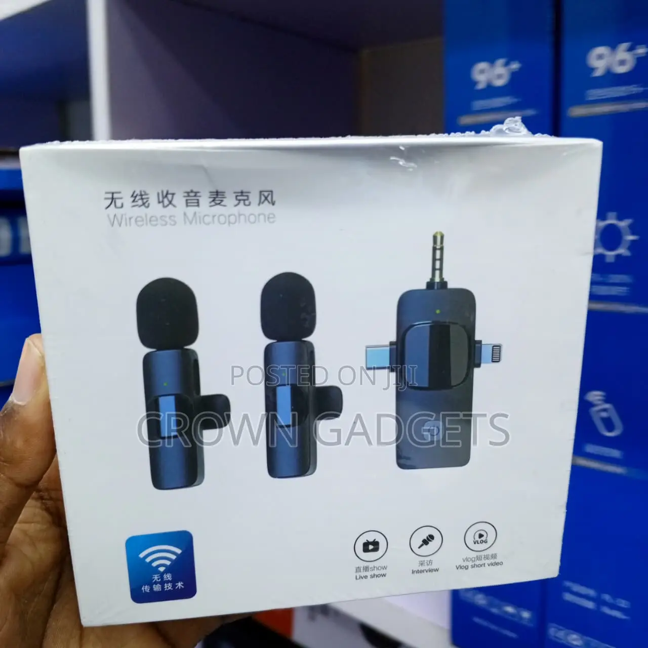 3-in-1 Wireless Lavalier Mic for Vlogging Live Streaming