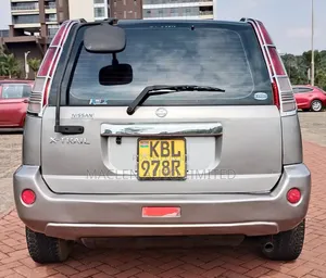 Nissan X-Trail 2004 Silver