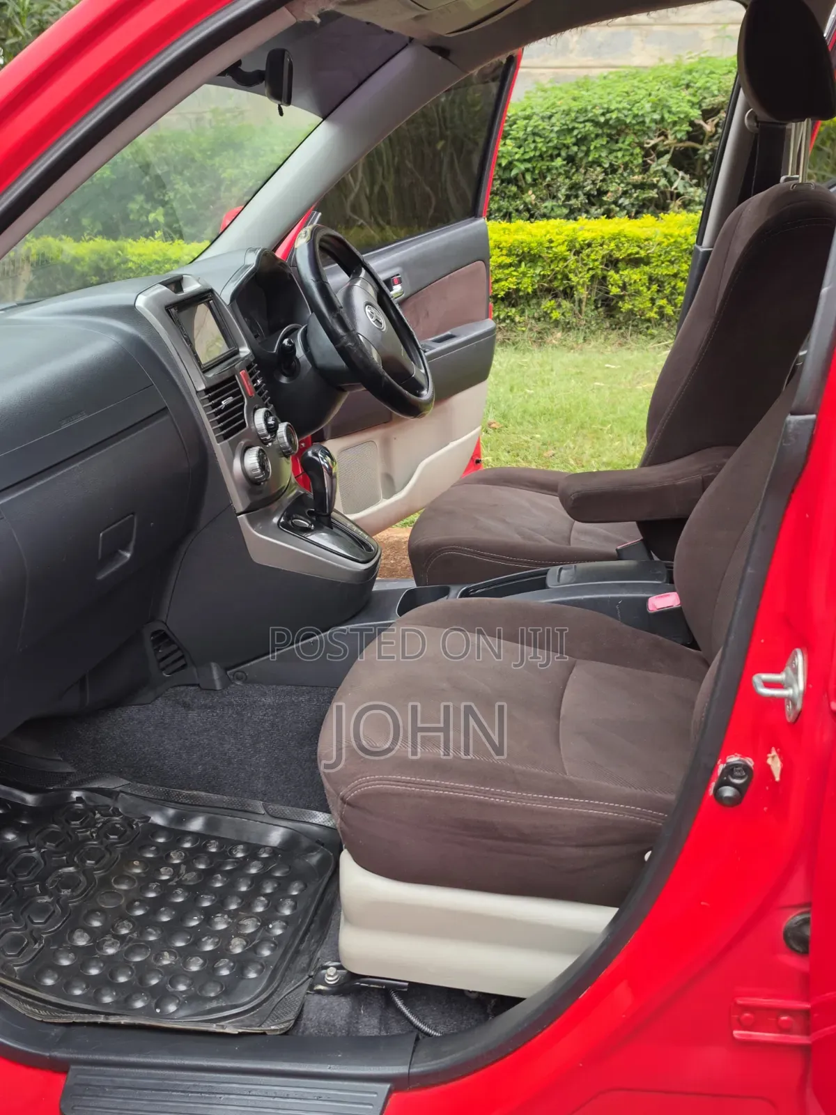 Toyota Rush 1.5 RWD 2012 Red