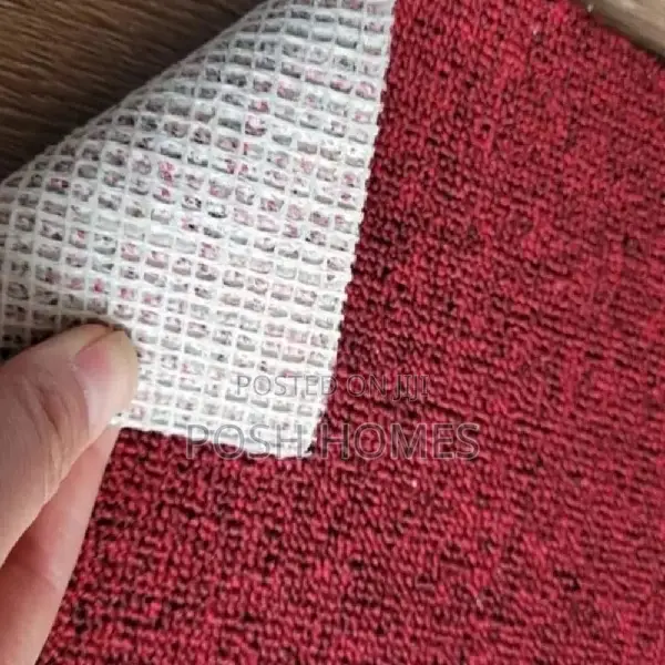 Maroon Quality Wall to Wall Carpets