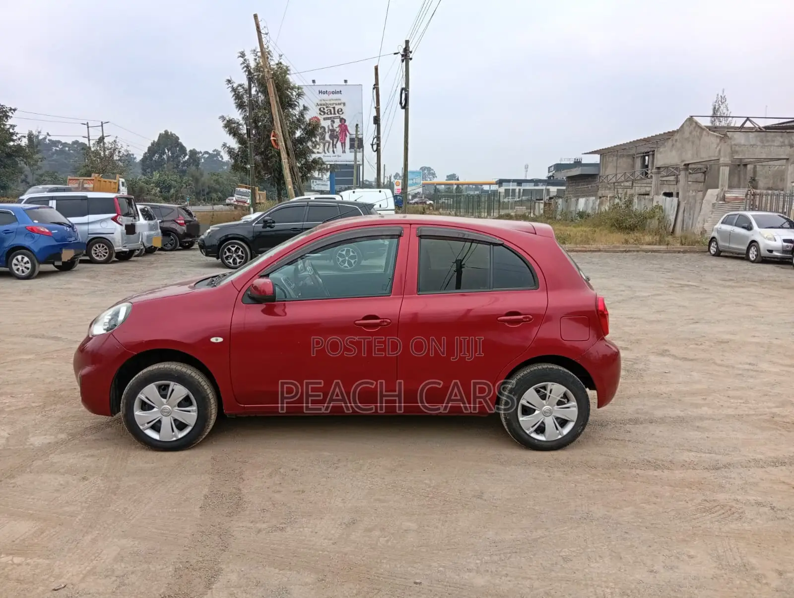 Nissan March 2018 Red