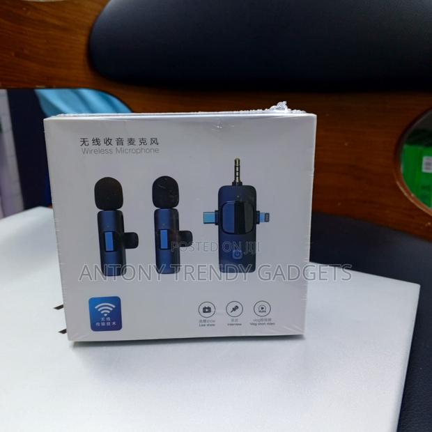 3-in-1 Wireless Microphone for Live Streaming Interviews - thumbnail 2
