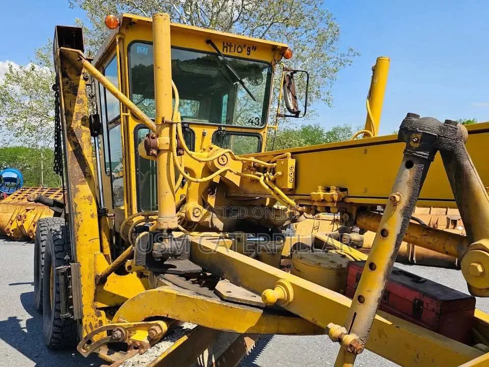 Ex USA Military CAT Grader