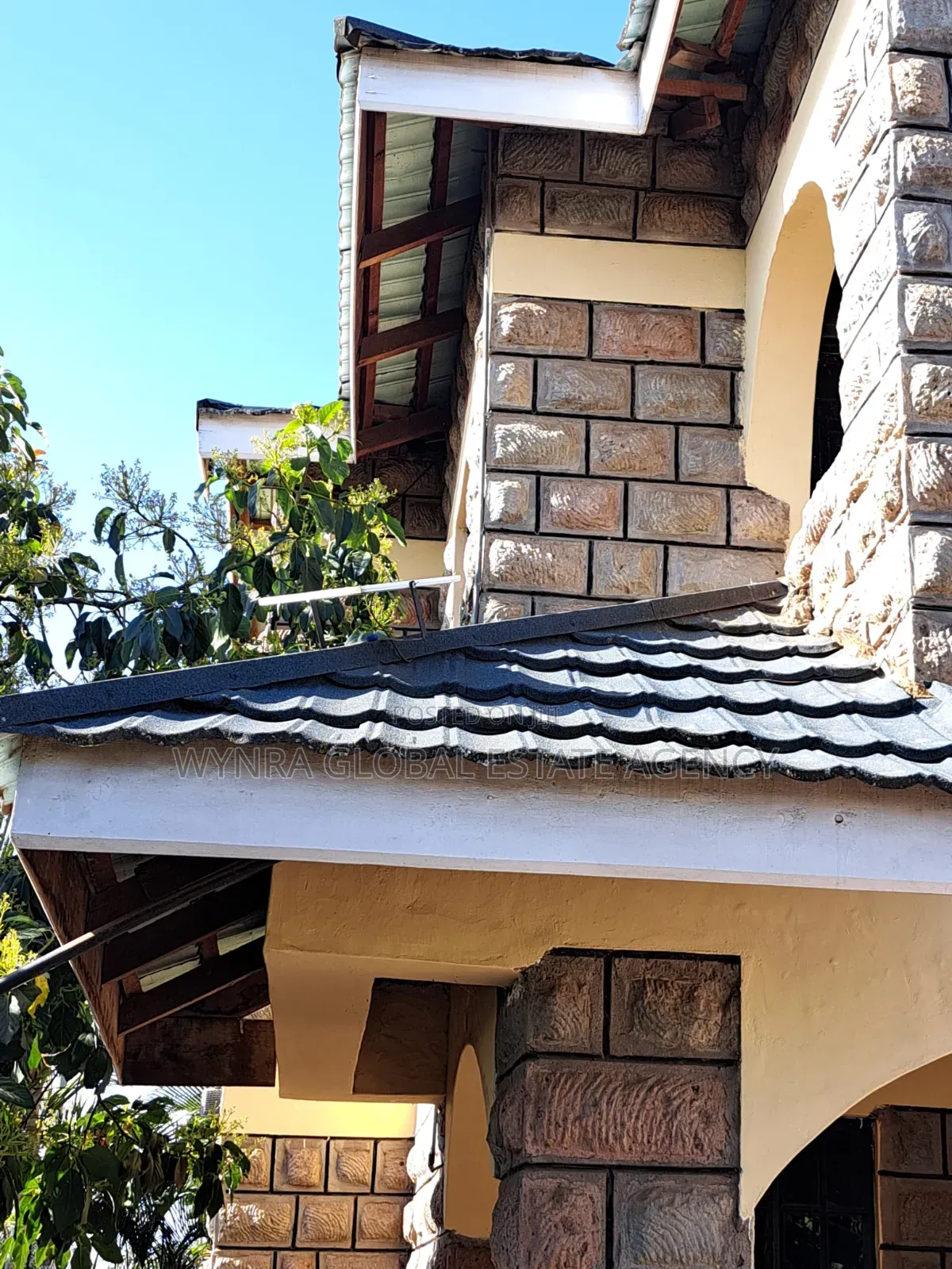 Furnished 4bdrm Maisonette in Makongeni / Thika for sale