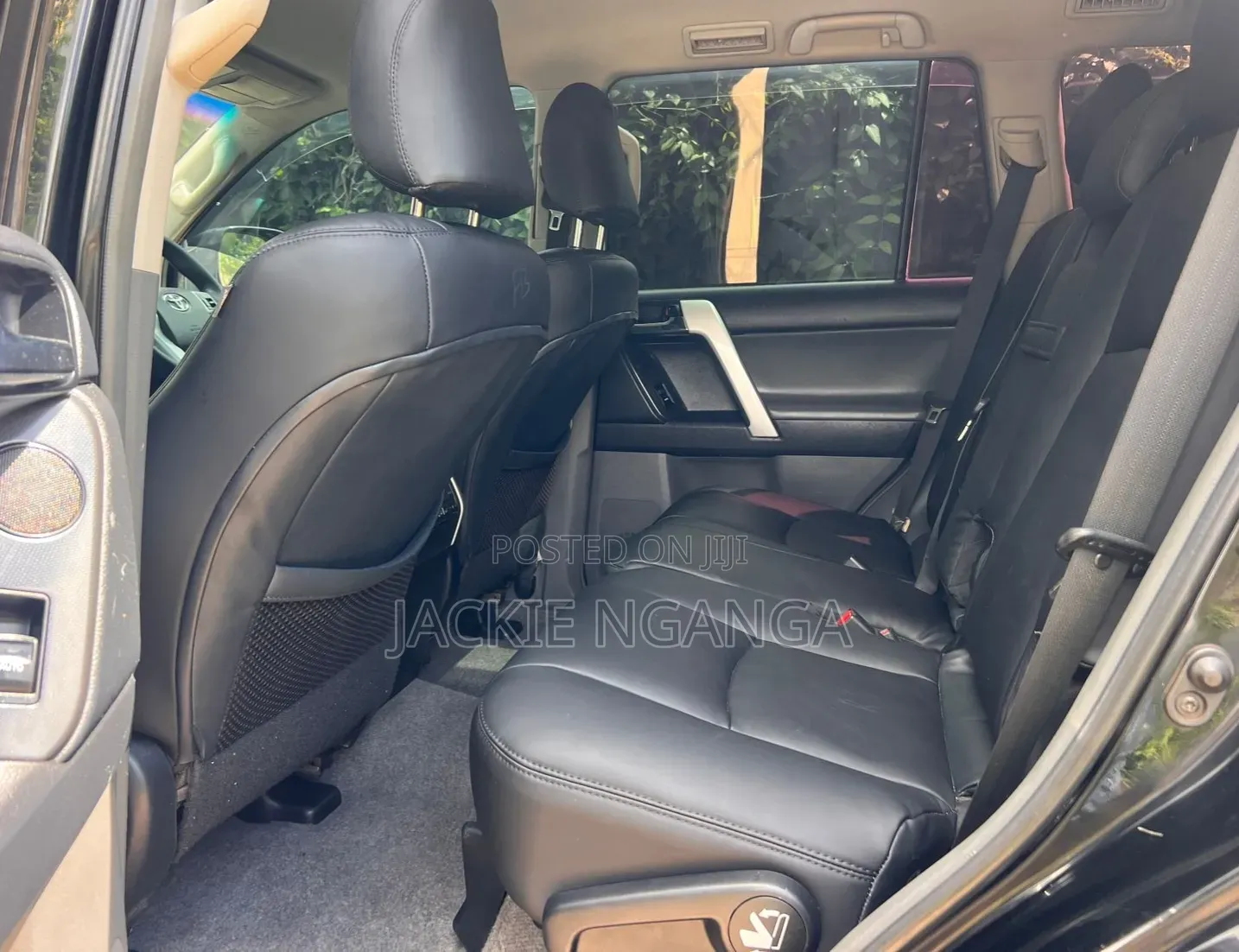 Toyota Land Cruiser Prado 2011 Black