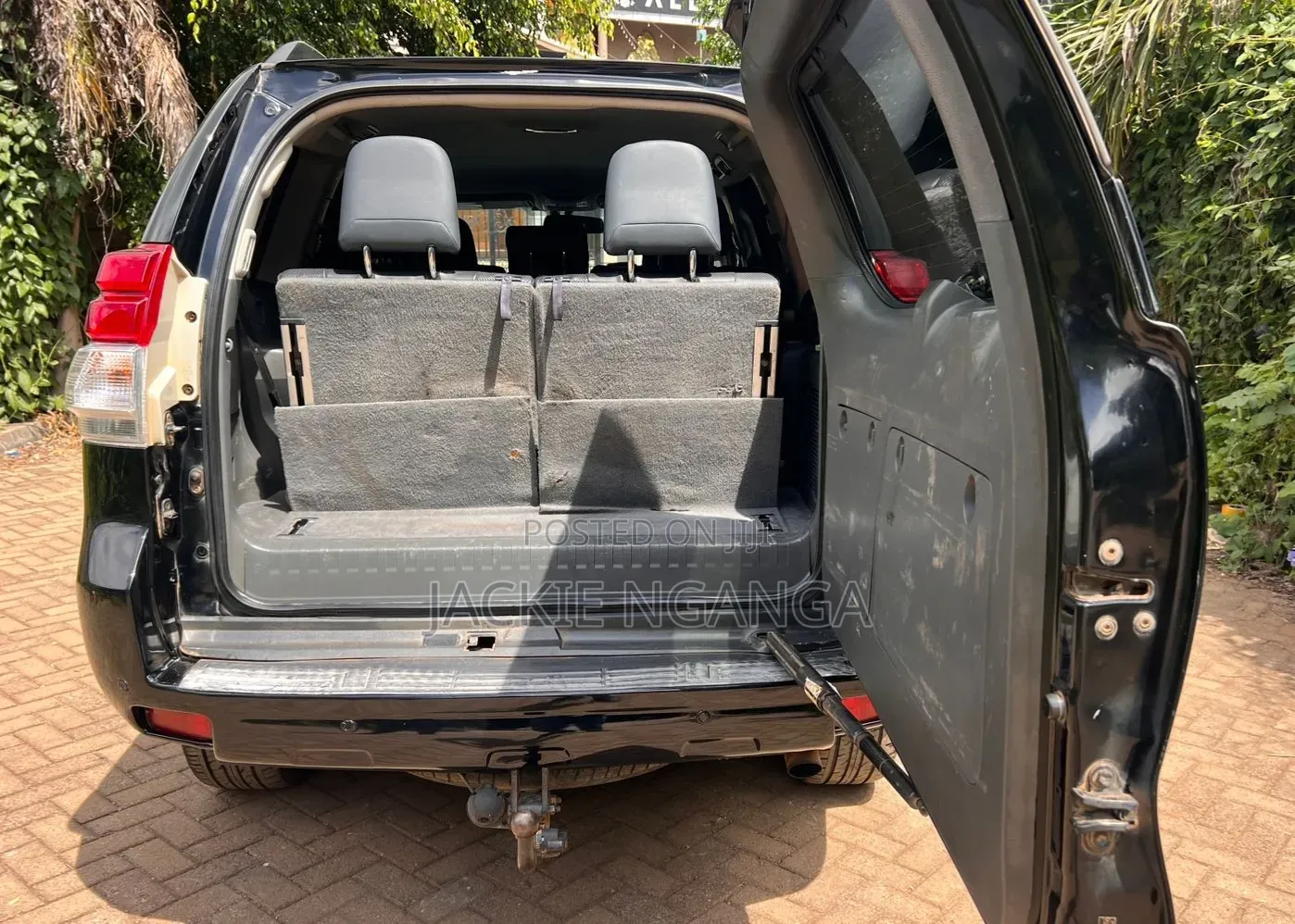 Toyota Land Cruiser Prado 2011 Black
