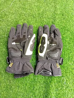 Motorbike Riding Gloves – Anti-Slip Protective Motorcycle Gloves