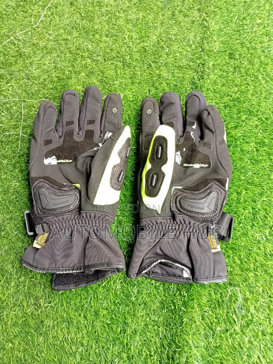 Motorbike Riding Gloves – Anti-Slip Protective Motorcycle Gloves
