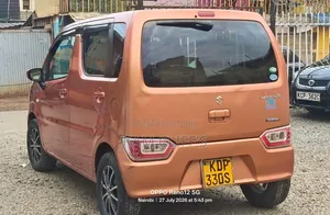 Suzuki Wagon R 2017 Orange