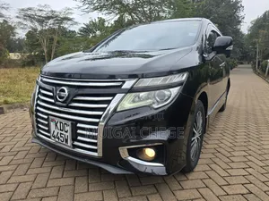 Nissan Elgrand SV Premium 2014 Black