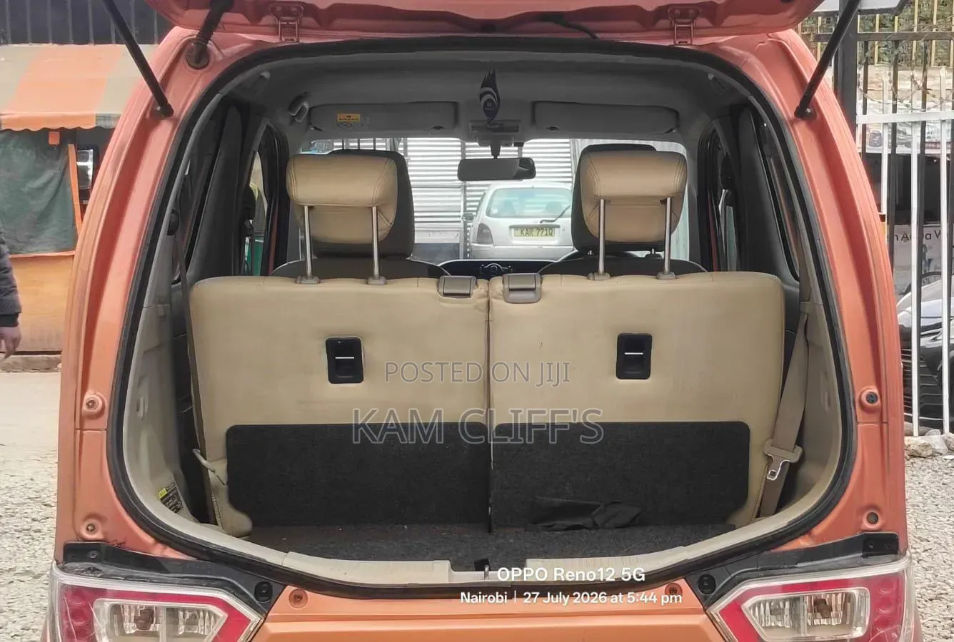 Suzuki Wagon R 2017 Orange