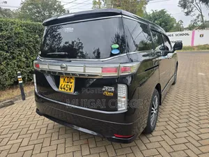 Nissan Elgrand SV Premium 2014 Black