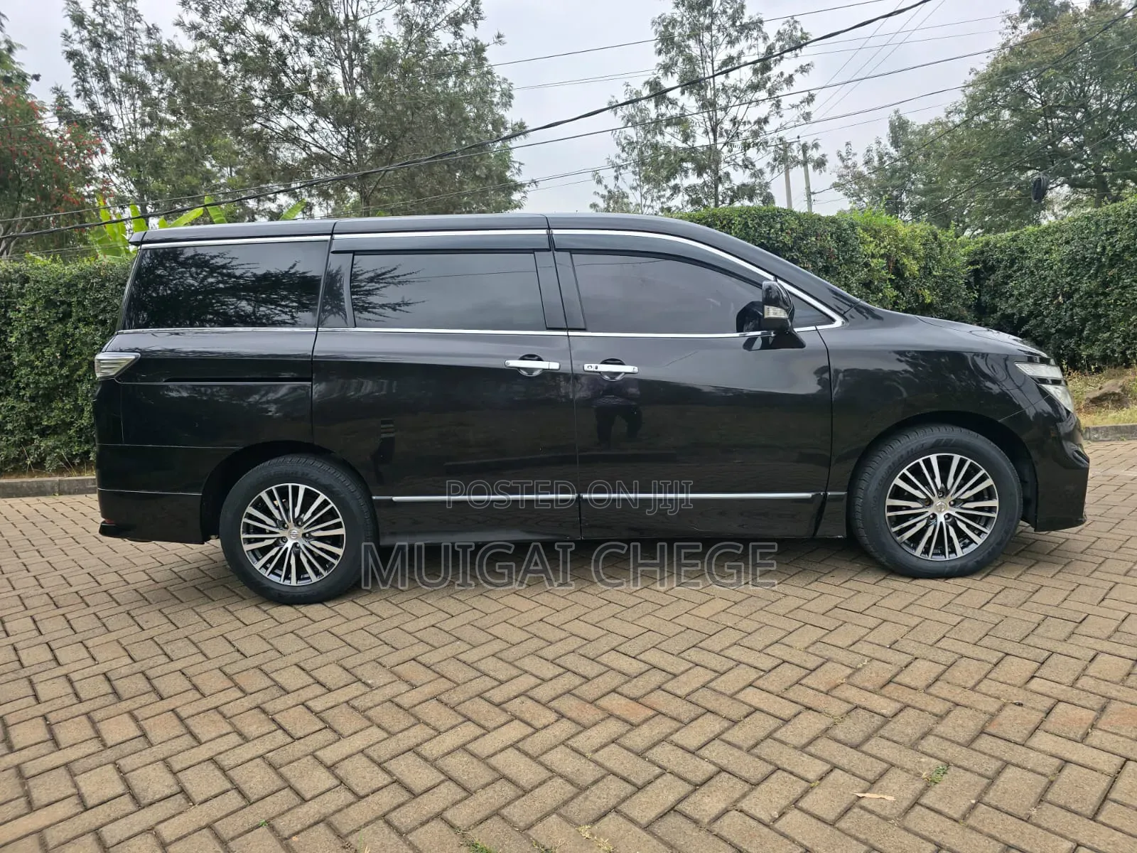 Nissan Elgrand SV Premium 2014 Black