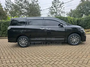 Nissan Elgrand SV Premium 2014 Black