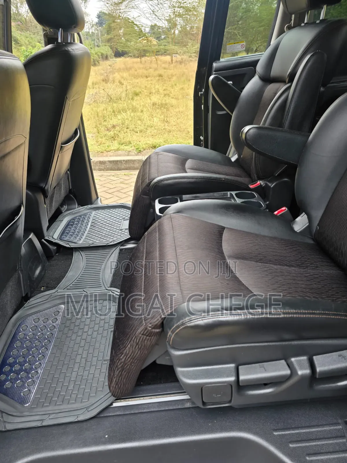 Nissan Elgrand SV Premium 2014 Black