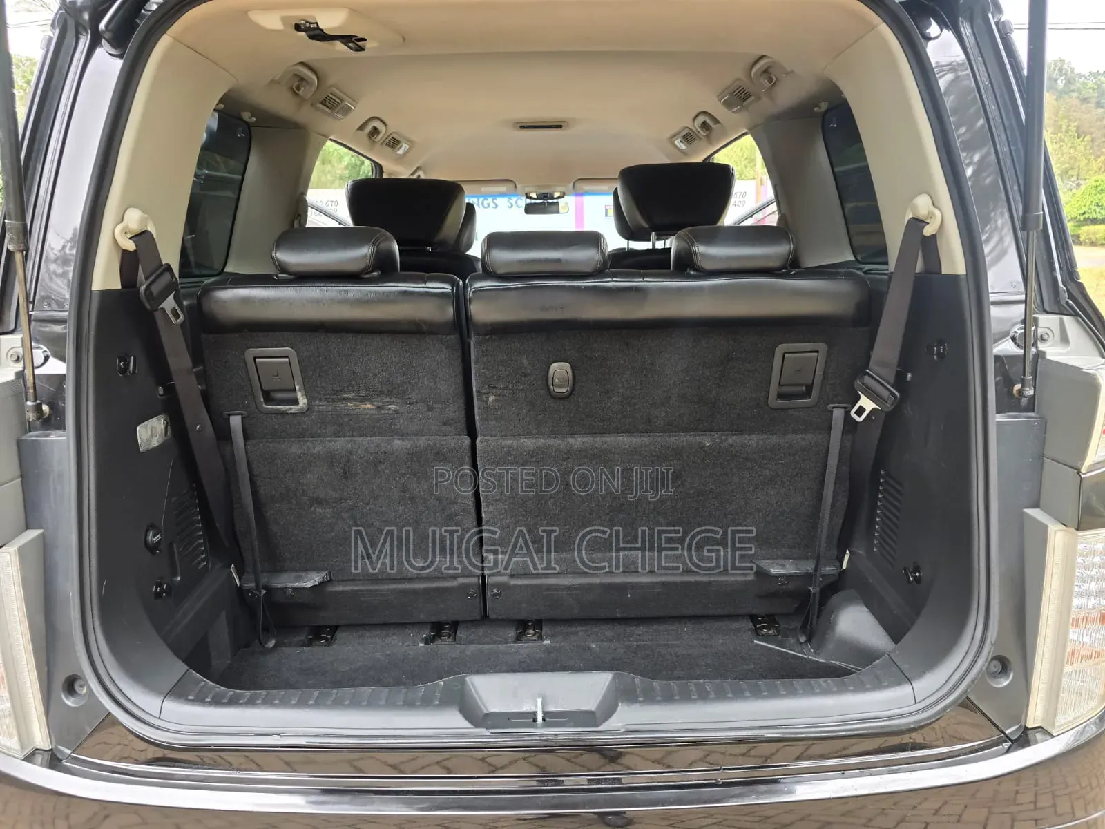 Nissan Elgrand SV Premium 2014 Black
