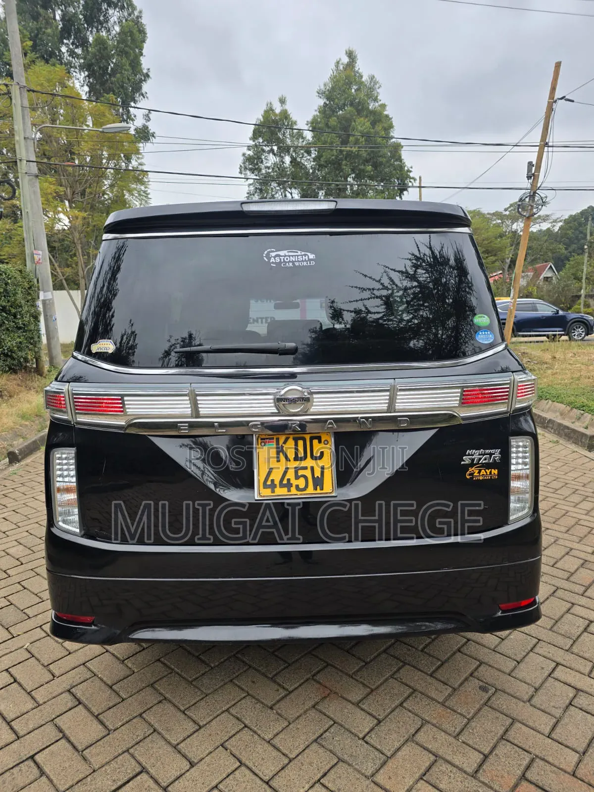 Nissan Elgrand SV Premium 2014 Black