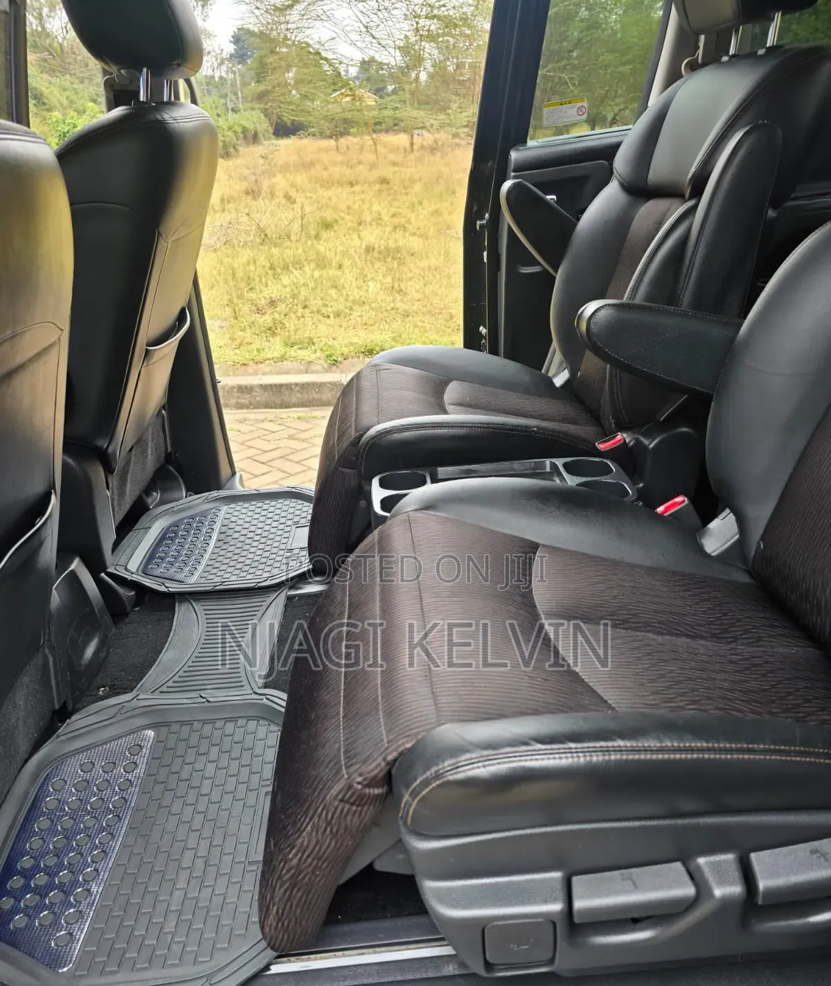 Nissan Elgrand SV Premium 2014 Black