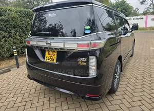 Nissan Elgrand SV Premium 2014 Black