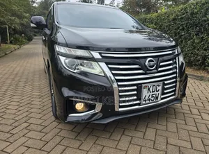 Nissan Elgrand SV Premium 2014 Black