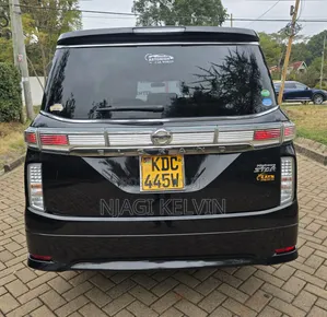 Nissan Elgrand SV Premium 2014 Black