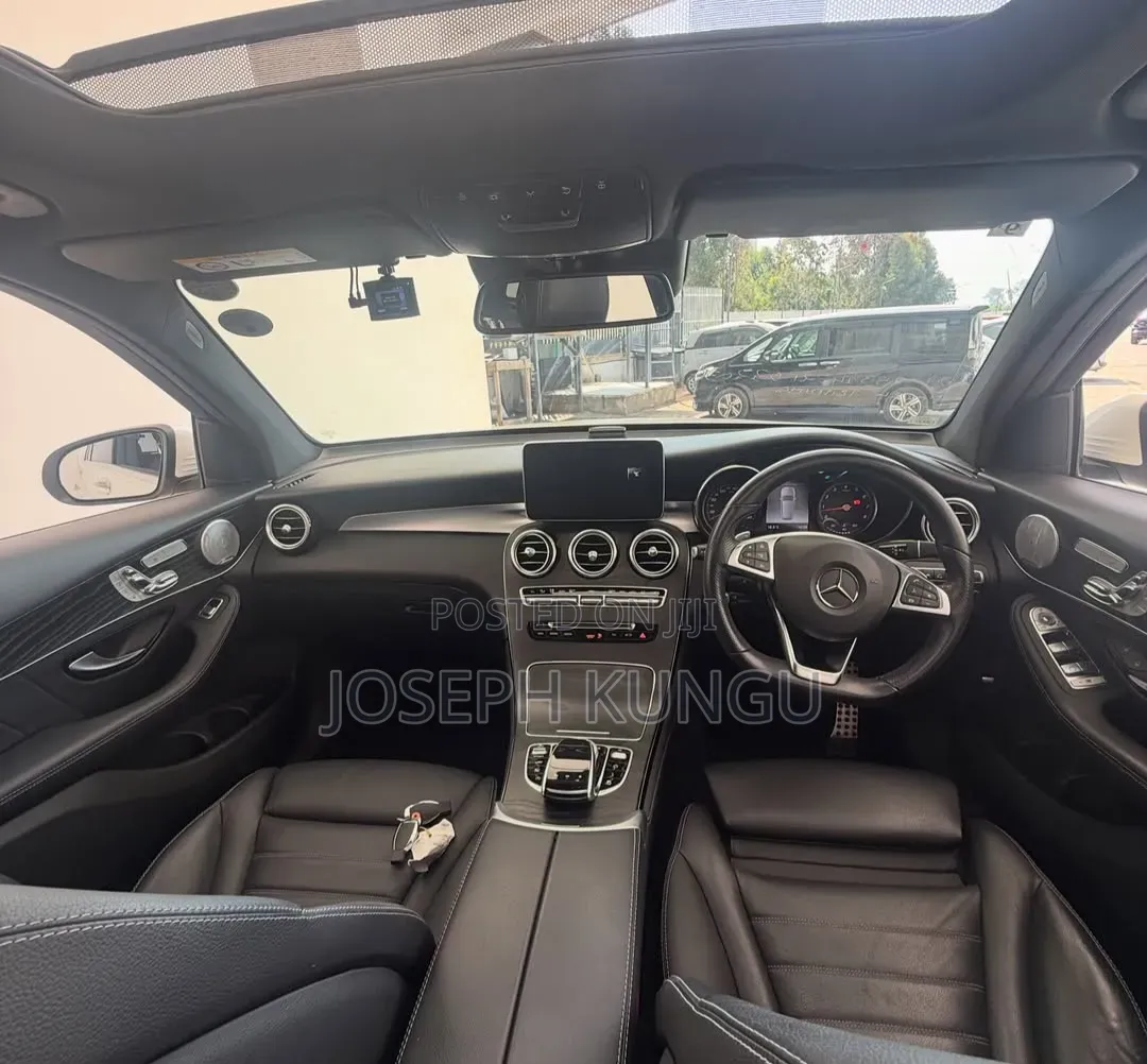 Mercedes-Benz GLC-Class 2019 White