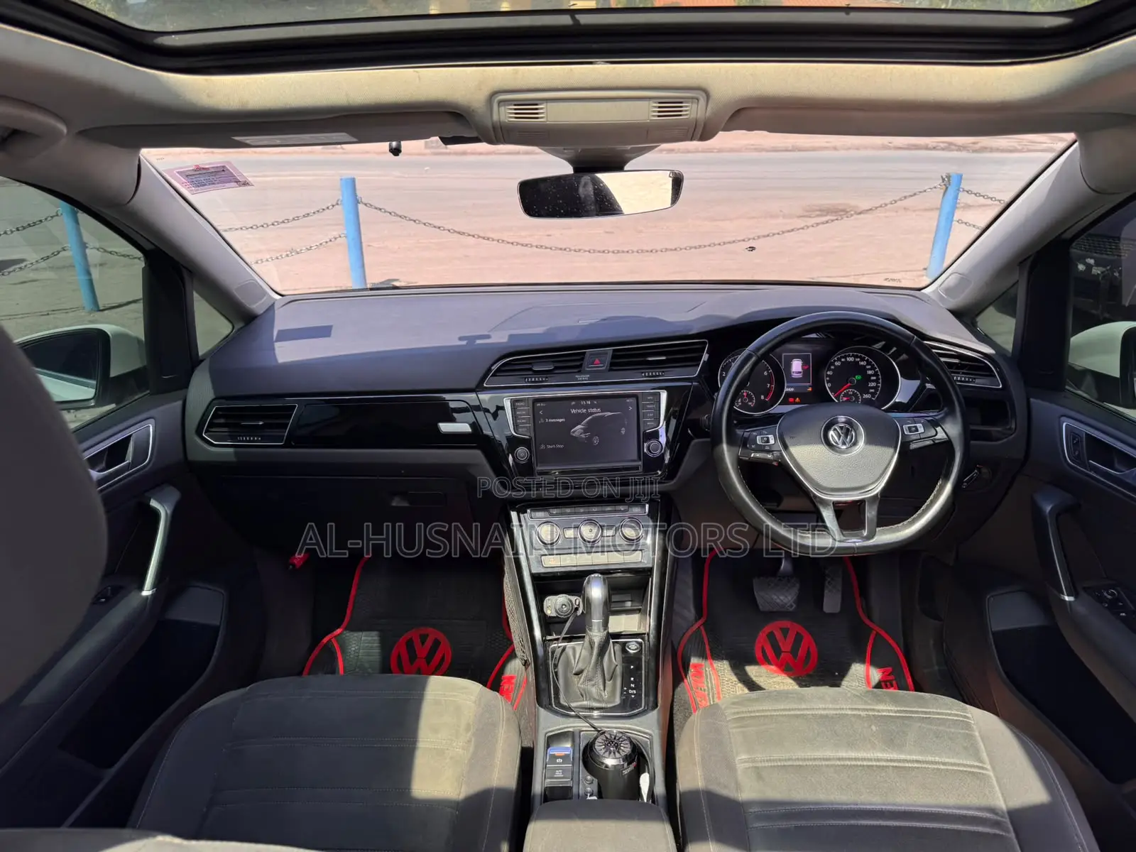 Volkswagen Touran 2016 White