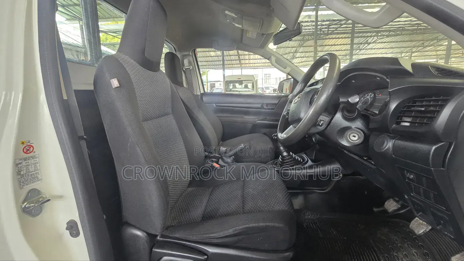 Toyota Hilux 2019 White