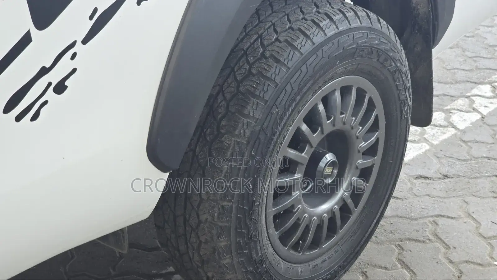 Toyota Hilux 2019 White