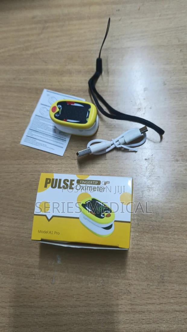 Pulse Fingertip Oximeter - thumbnail 2
