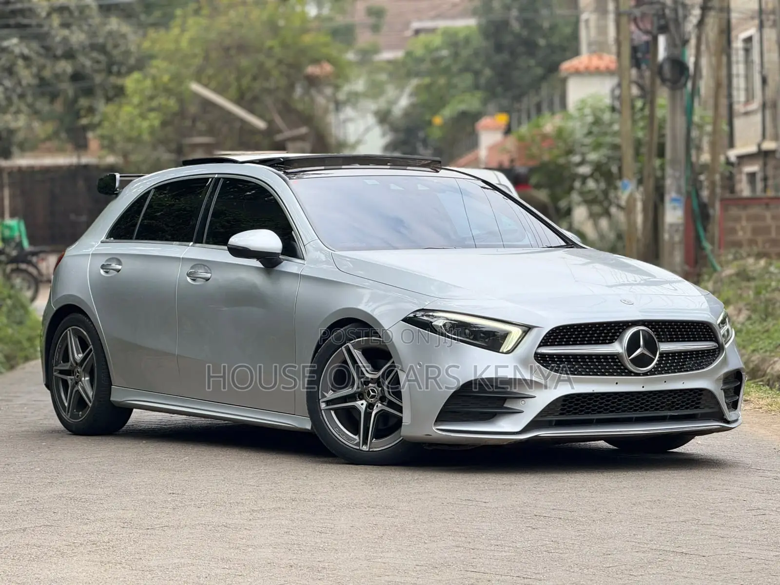Mercedes-Benz A-Class 2018 Silver