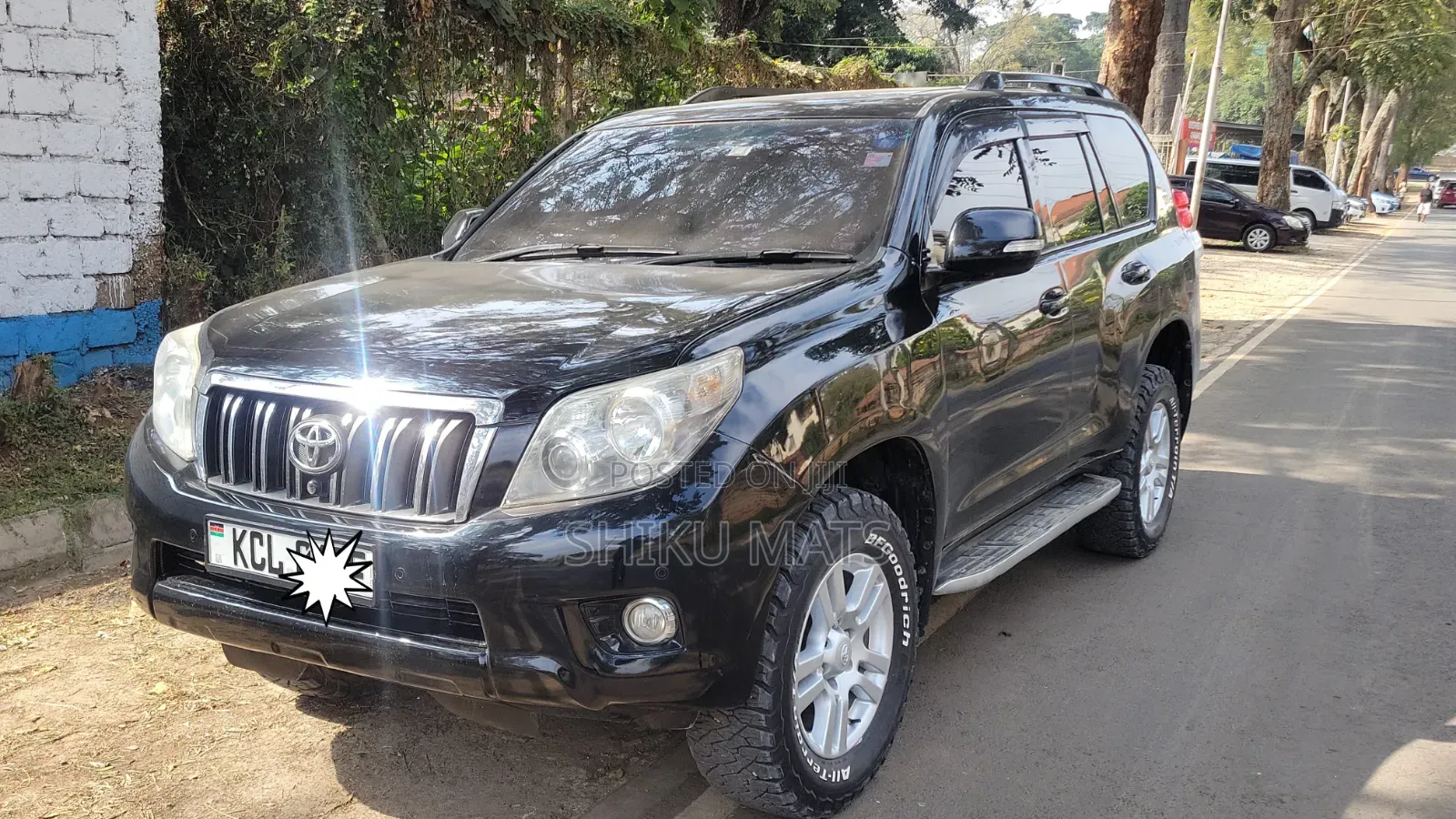 Toyota Land Cruiser Prado 2010 Black