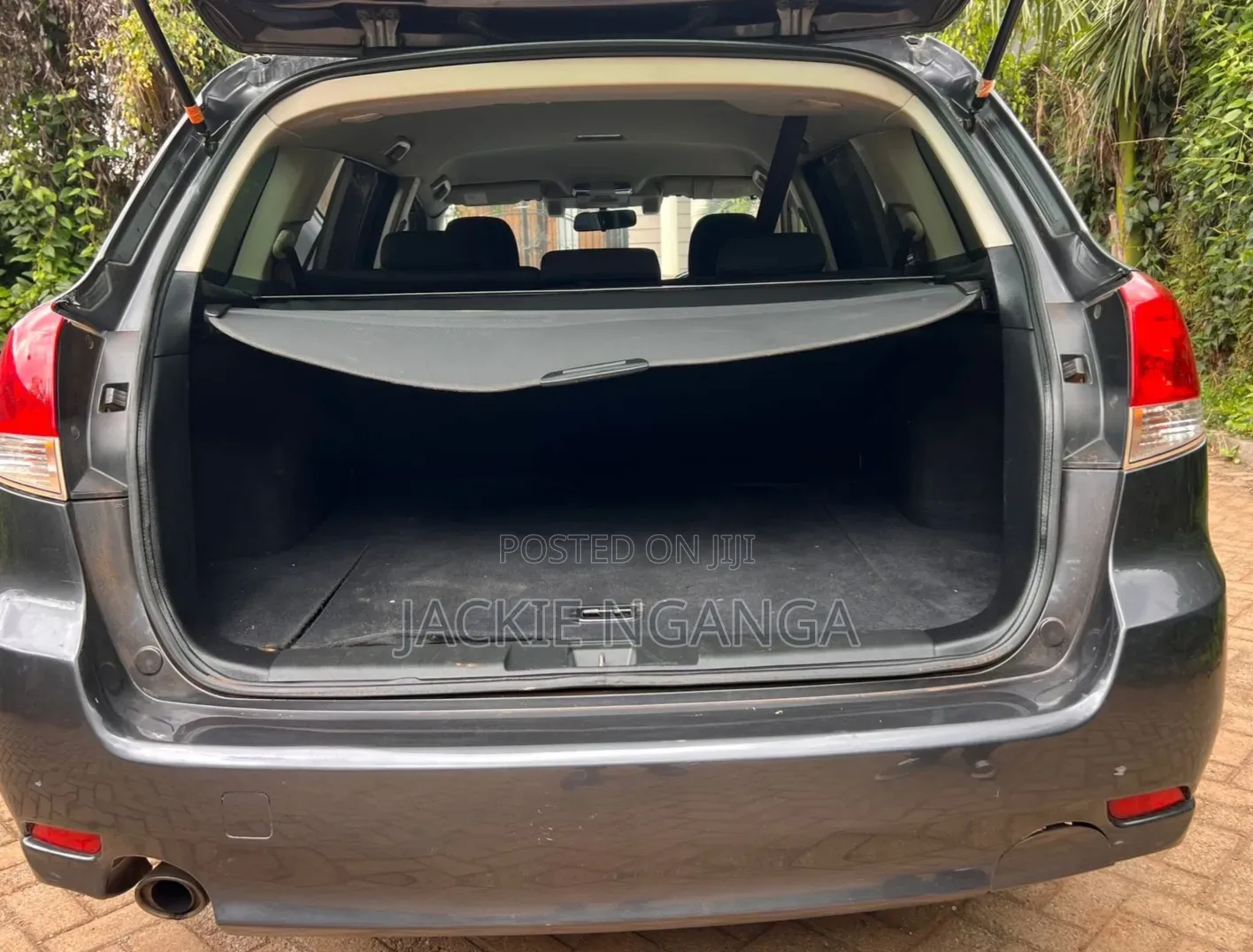 Subaru Legacy 2012 Blue