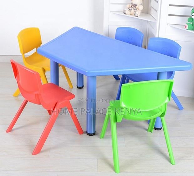 Kindergarten Table: Plastic Trapezoidal Table for Kids - thumbnail 5
