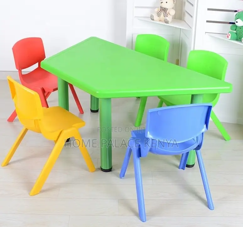 Kindergarten Table: Plastic Trapezoidal Table for Kids