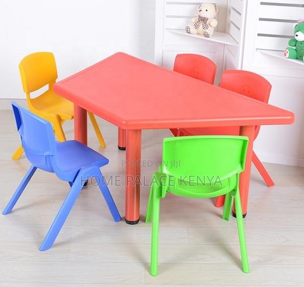 Kindergarten Table: Plastic Trapezoidal Table for Kids - thumbnail 10