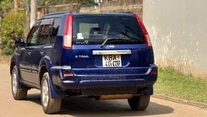 Nissan X-Trail 2000 Blue