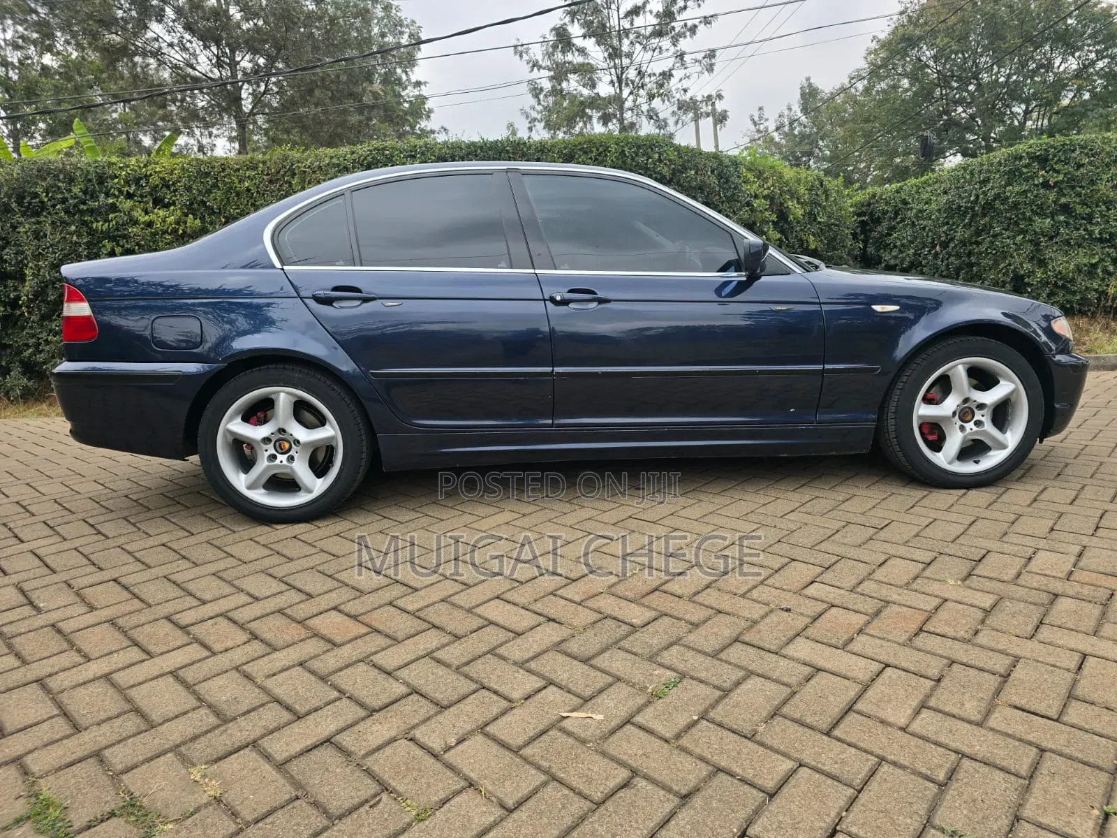 BMW 318i 2004 Blue