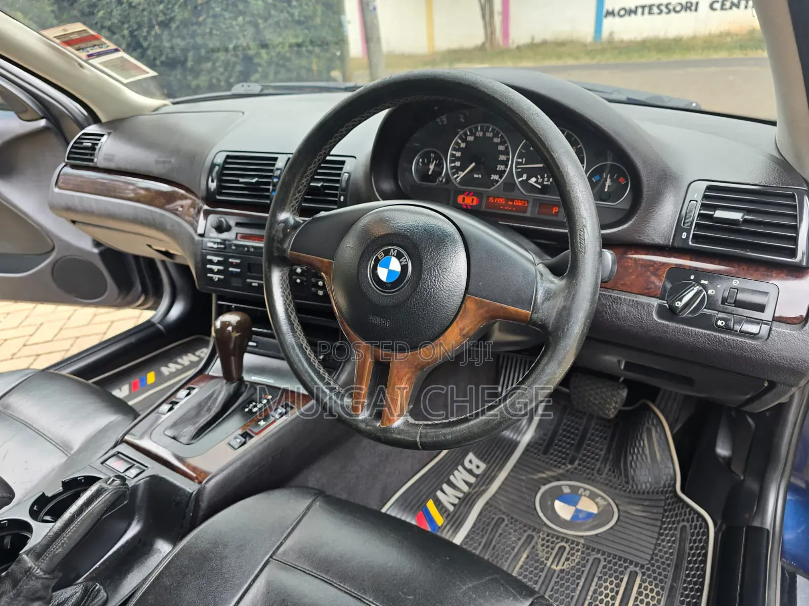BMW 318i 2004 Blue