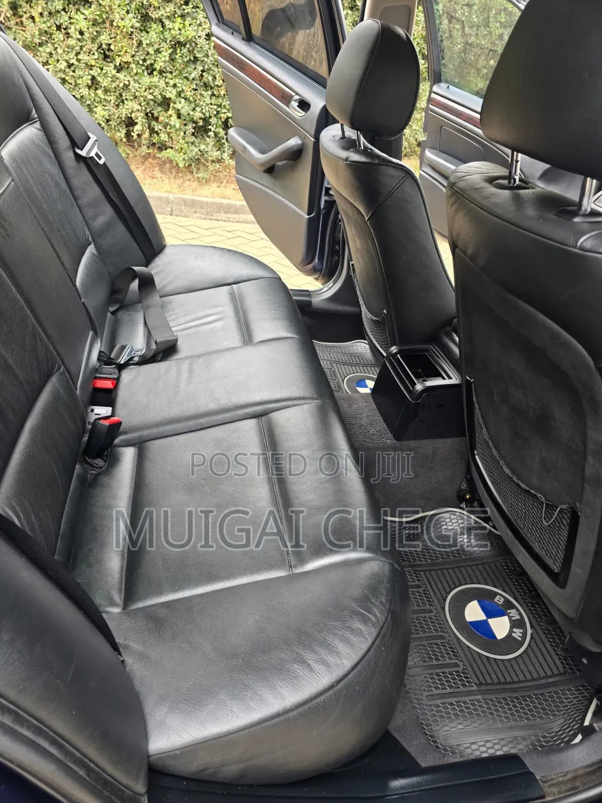 BMW 318i 2004 Blue