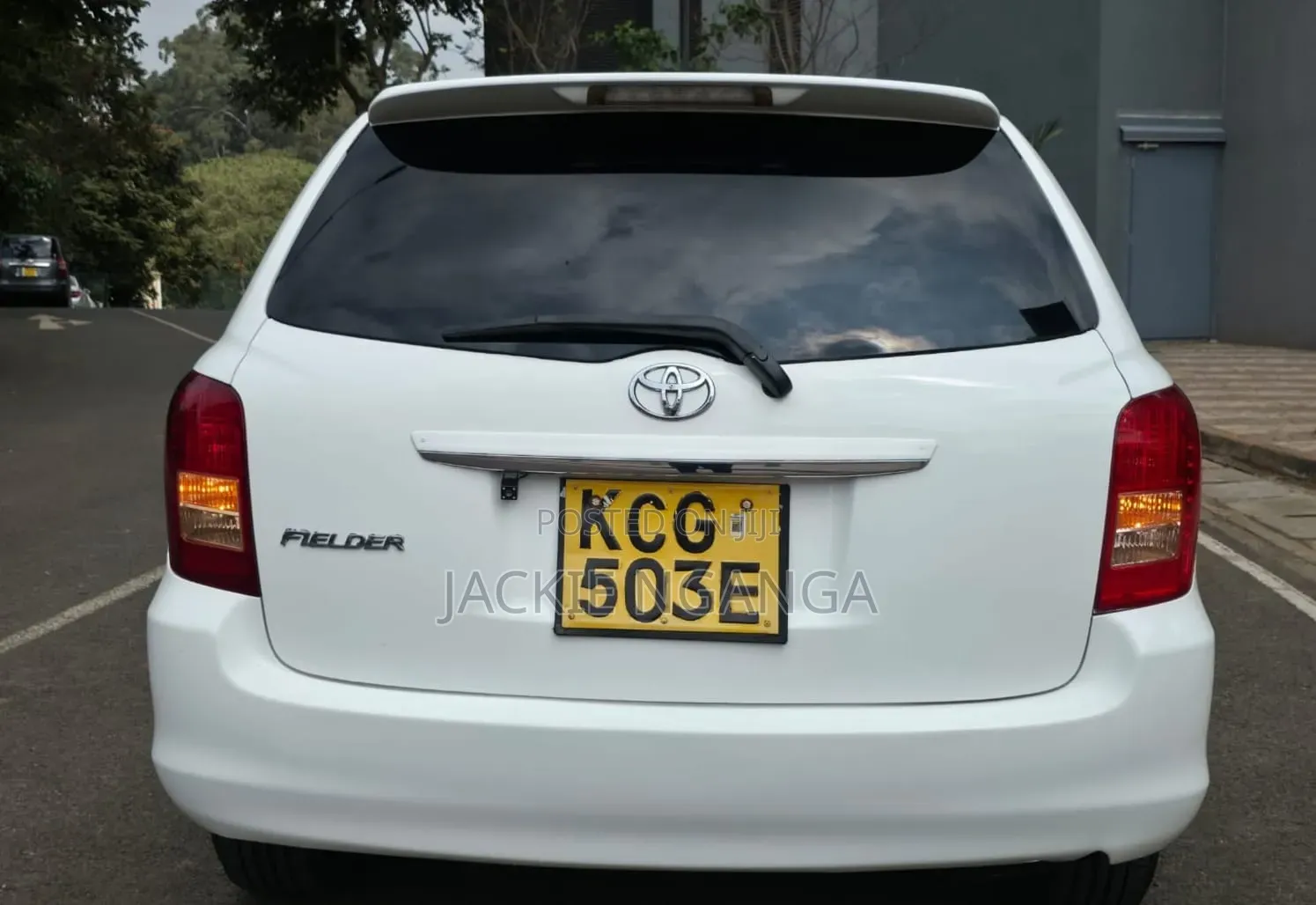 Toyota Corolla Fielder 2009 White