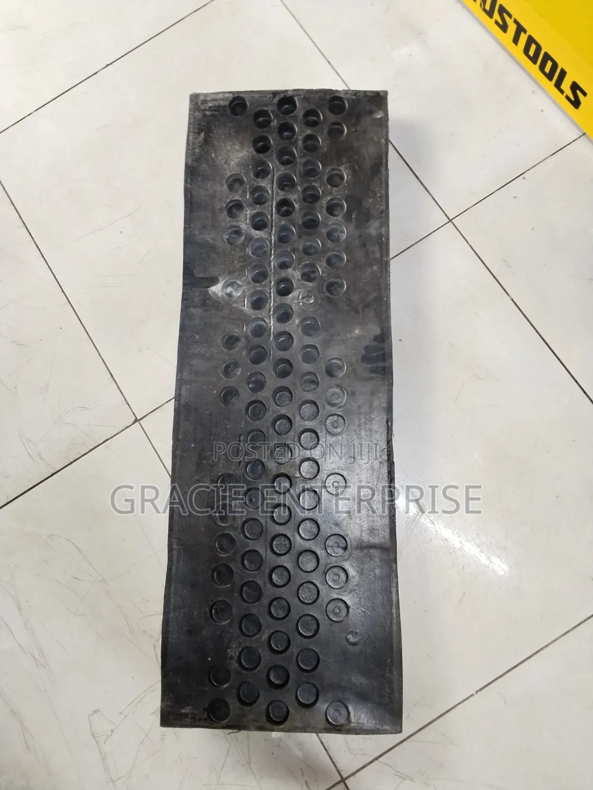 Road Rubber Speed Bump
