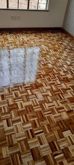 Wooden Floor Sanding and Refinishing Service