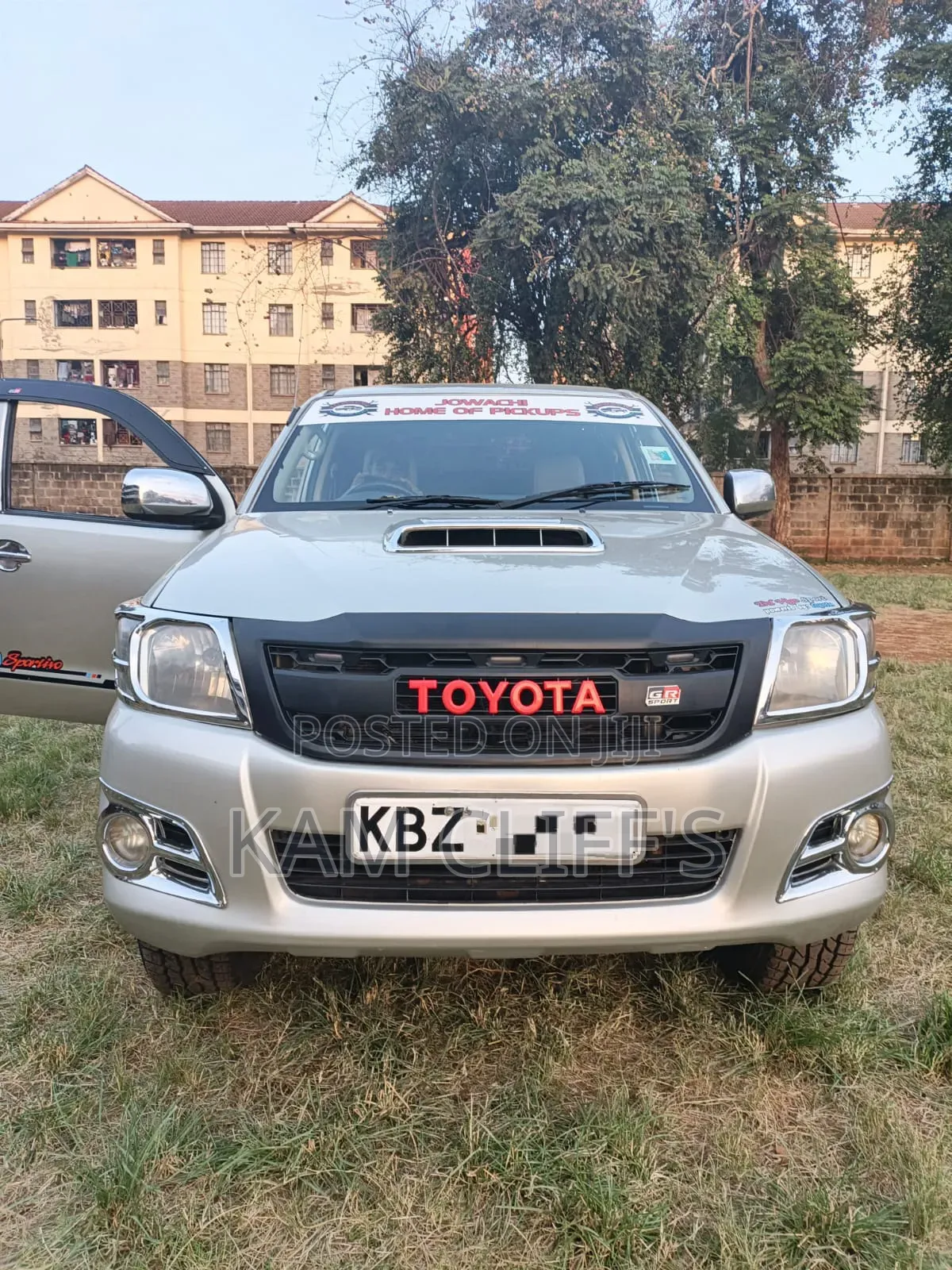 Toyota Hilux 2008 Silver