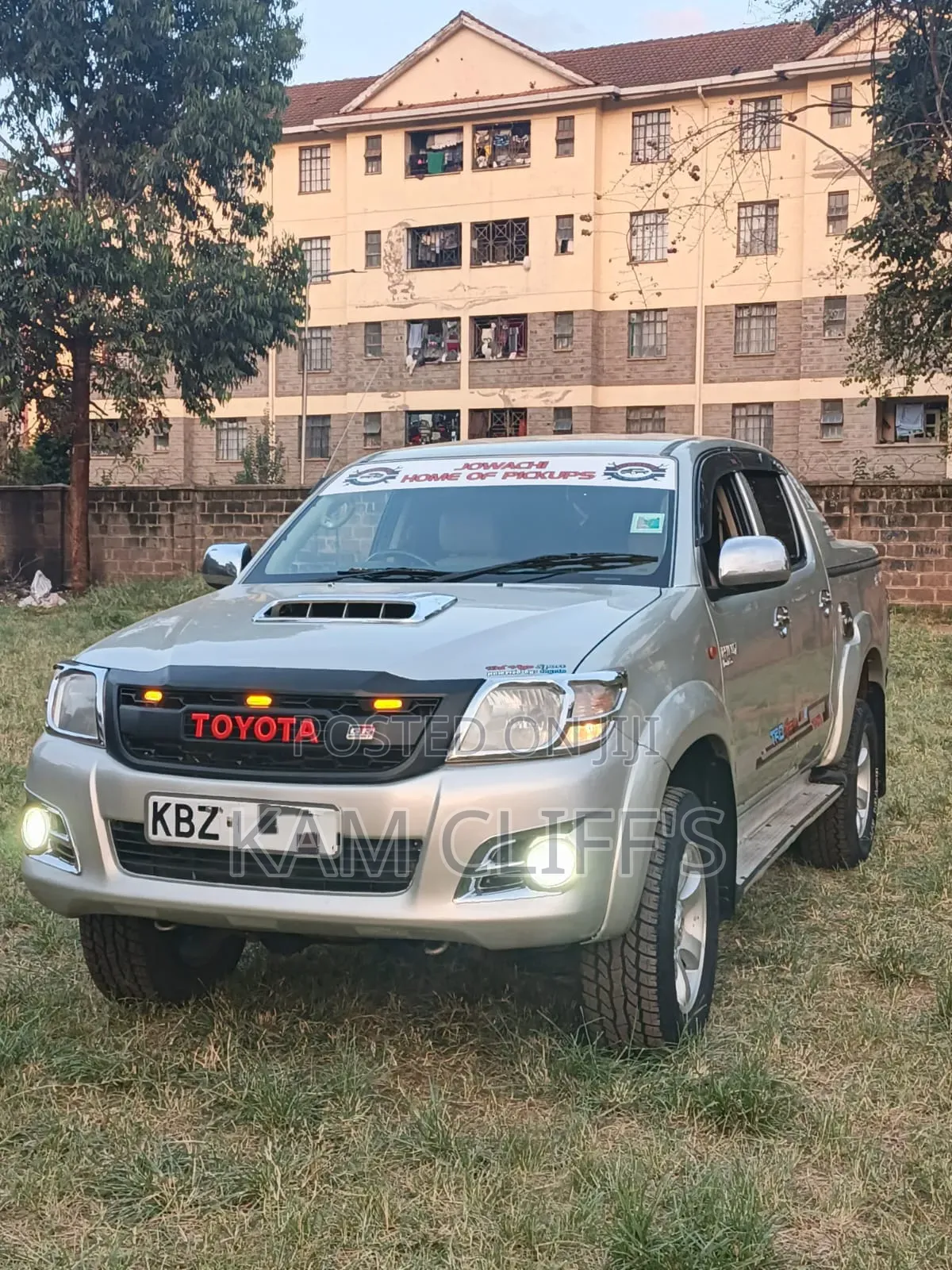 Toyota Hilux 2008 Silver
